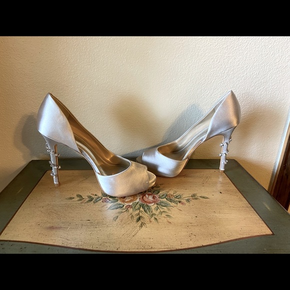 Antonio Melani silver heels - Picture 5 of 6